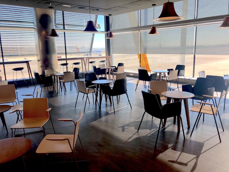 My review of Iberia Business Class Lounge at Madrid – Terminal 4S